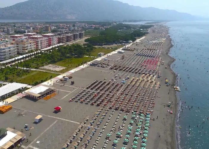 Ake Fishta Apartament *