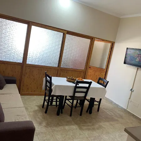 Ake Fishta Velipojë