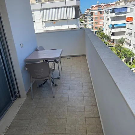 Ake Fishta Appartement